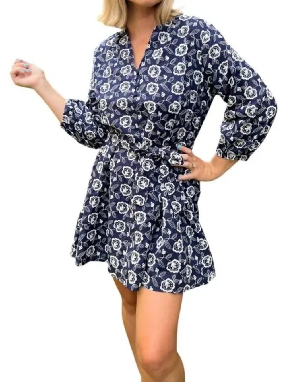 Entro Set Your Sights Embroidered Mini Dress Size Small